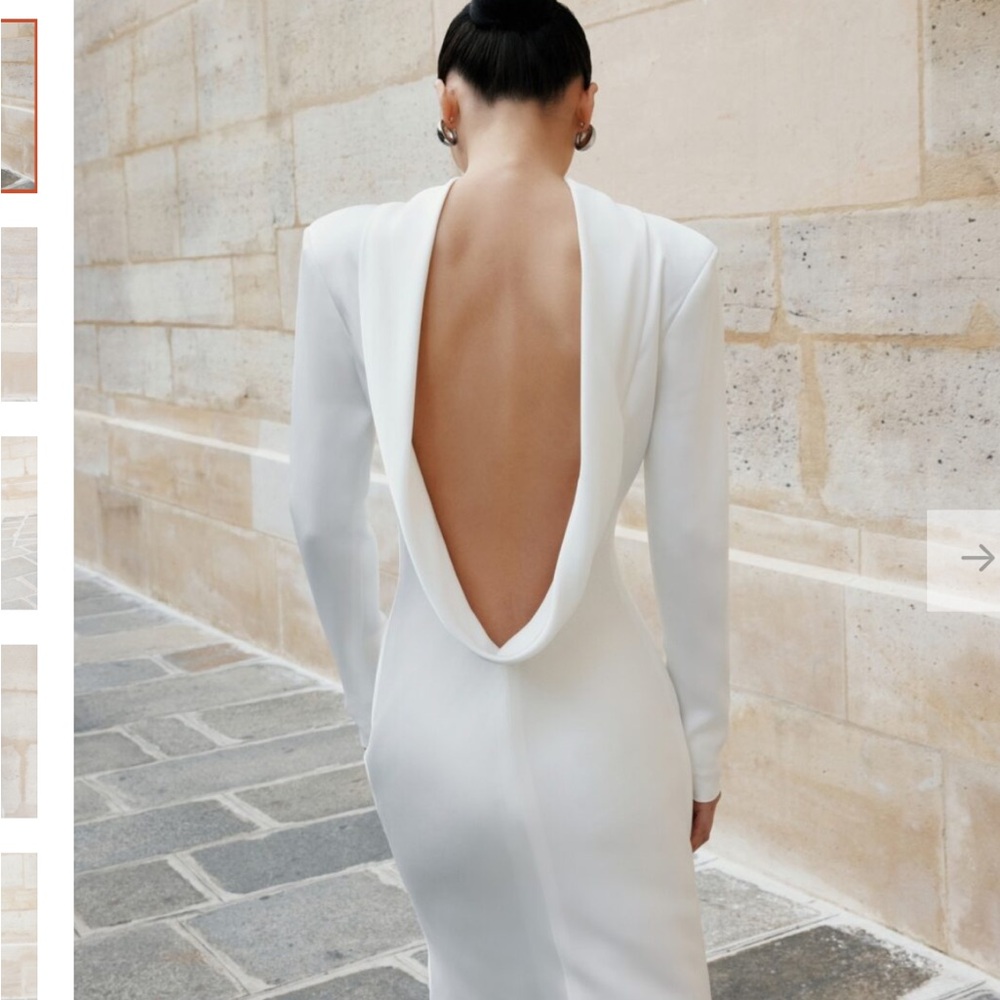 Chic Long Sleeve White Dress - Picture 2 of 2